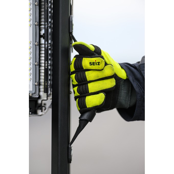 Sistem telescopic de iluminare temporara 320W - 45.000 lumeni - cu acumulator